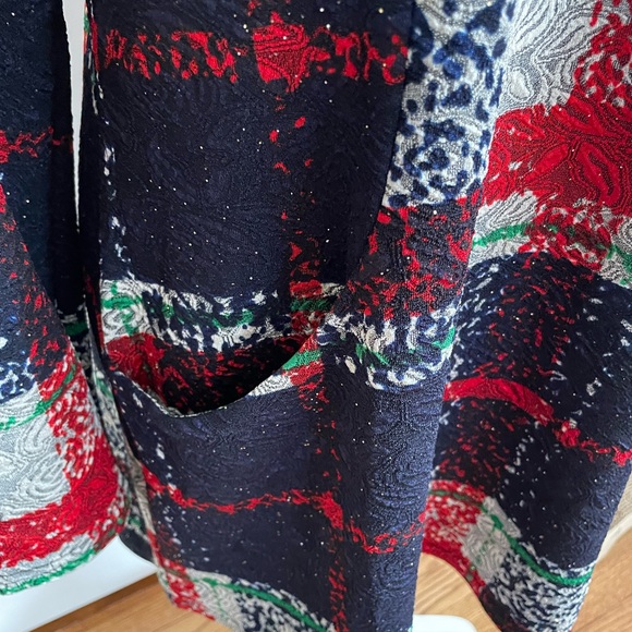 Women’s Holiday Multicolored Tunic, Unbranded. Large - Picture 4 of 8